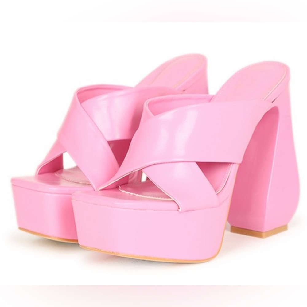 Bianca Square Toe